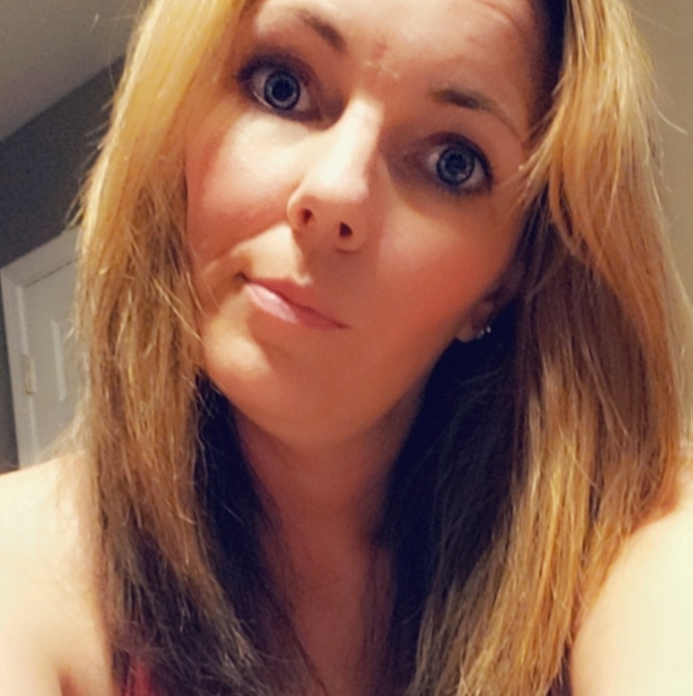 Meet your Posher, Tina